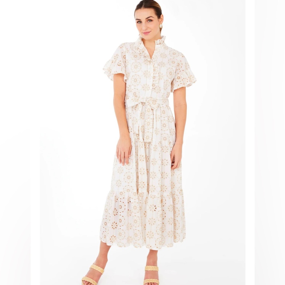 Abbey Glass Women's The Sadie Maxi Dress White Medallion Eyelet Small